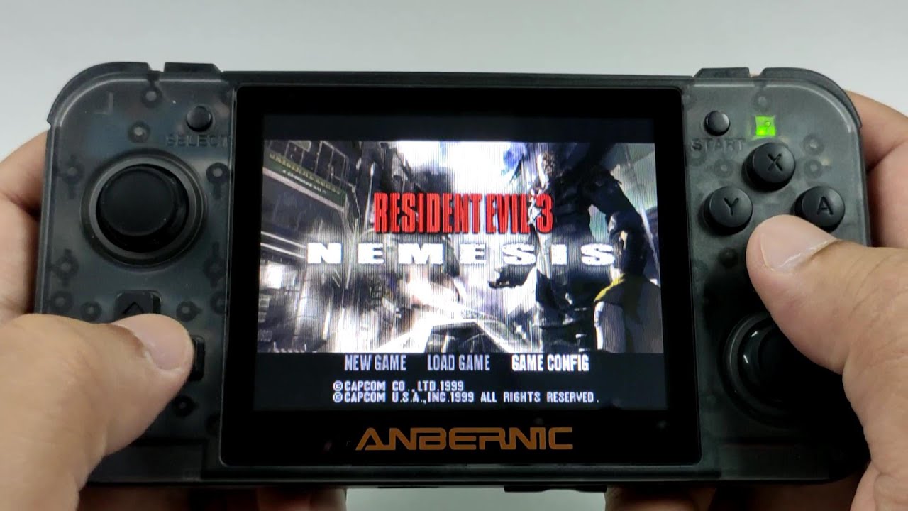 Playing Resident Evil 3 Nemesis on Playstation Emulator | RG350