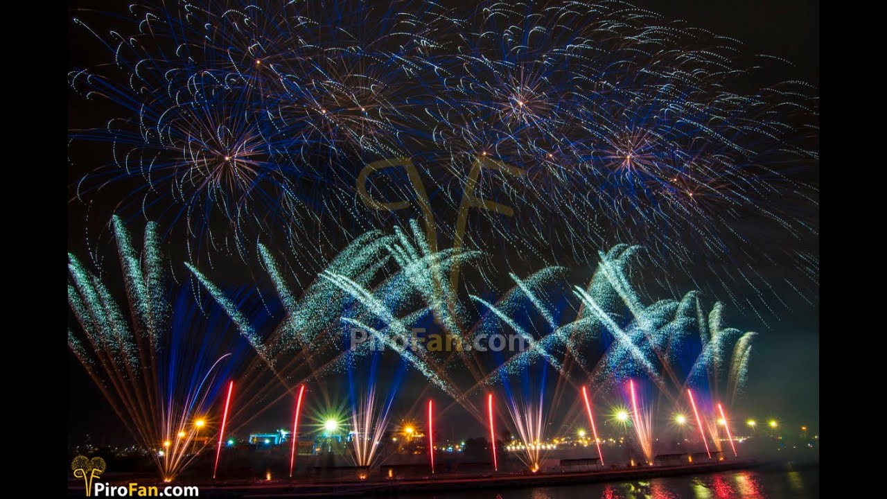 Pirotecnia Vulcano - Piromusical Feria de Julio 2023 Valencia - NIt a la Mar