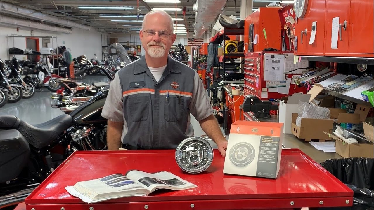 DOC HARLEY: HEADLIGHTS THAT CHANGE AS YOU TURN