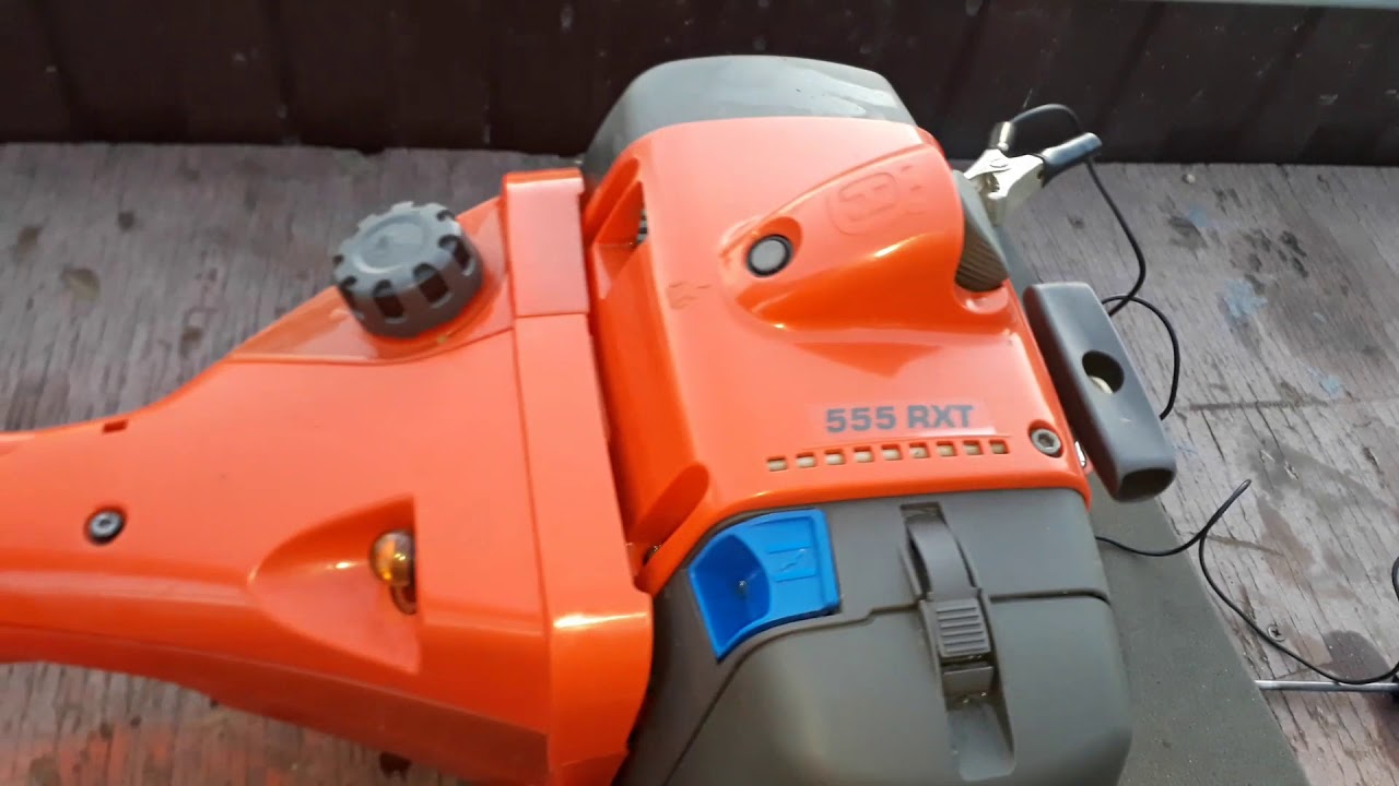 Husqvarna 555RXT сюрприз для тахометра