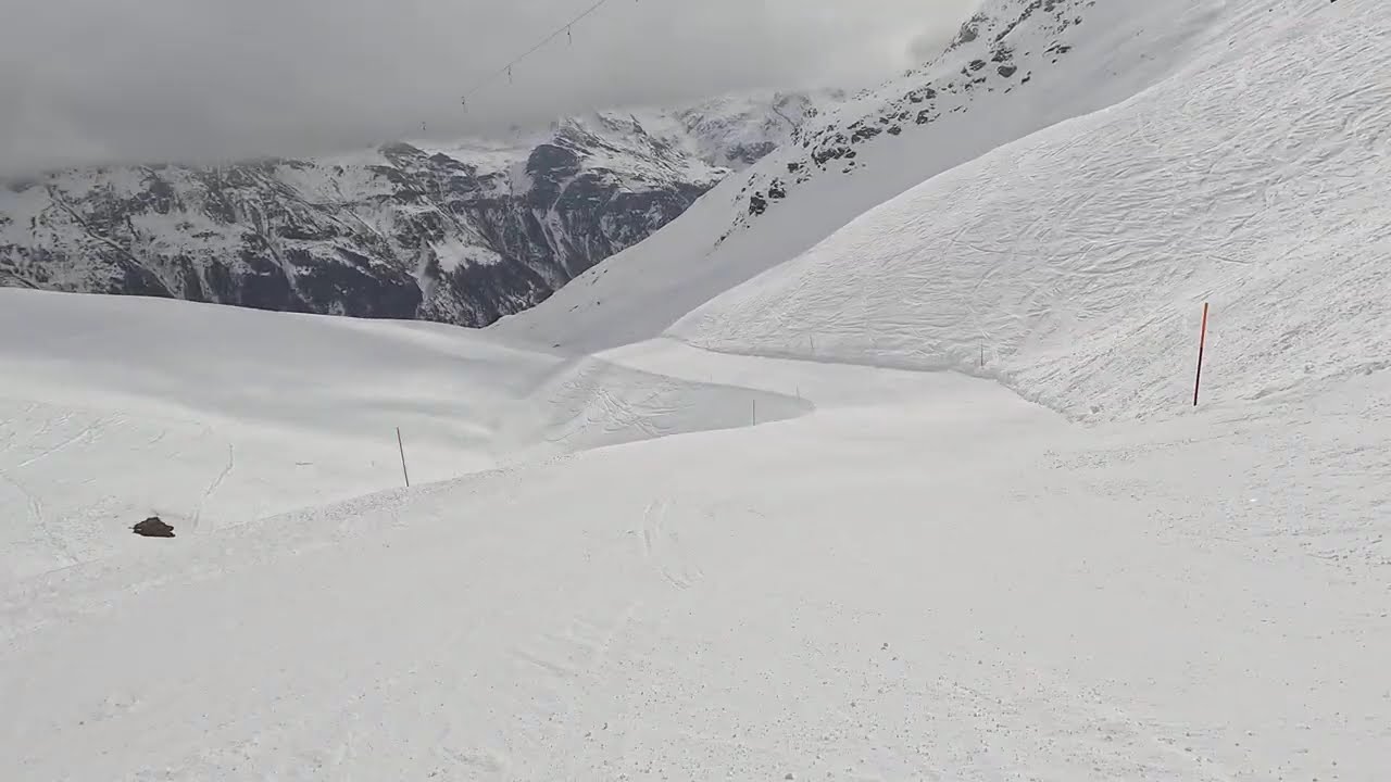 2026 March, skiing in Zinal Val D'Anniviers, Switzerland, red route 