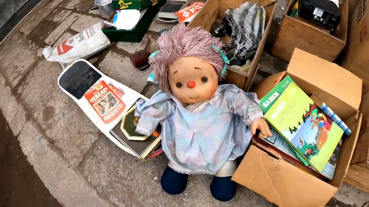 CACHUREANDO en nuestra BODEGA 😱 Todo esto en una casa abandonada 🏚️