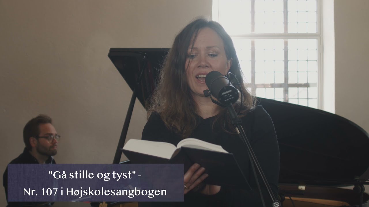 Hør en højskolesang: 