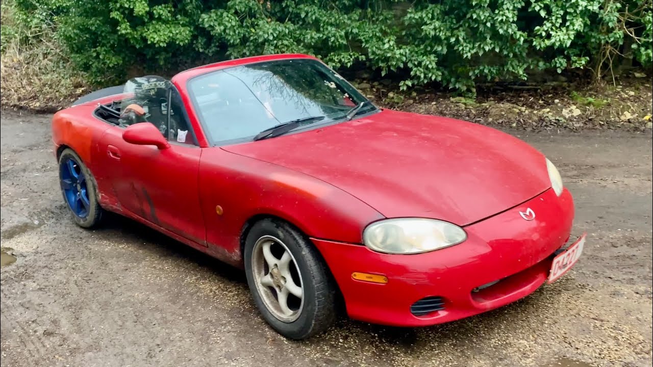 Мой рождественский подарок самому себе — это трясущаяся до костей Mazda MX5 с синей подвеской, сд...