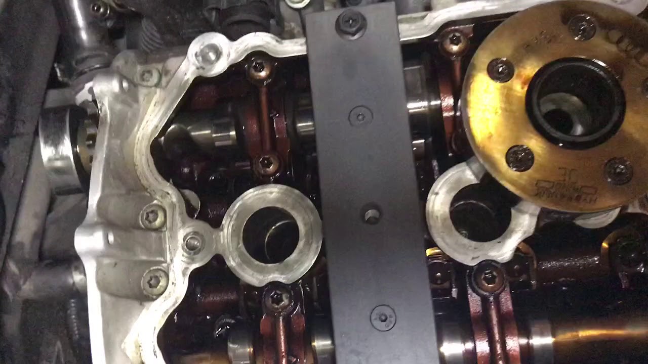 Cam Adjuster bolt 2006 Audi A4 2.0 turbo