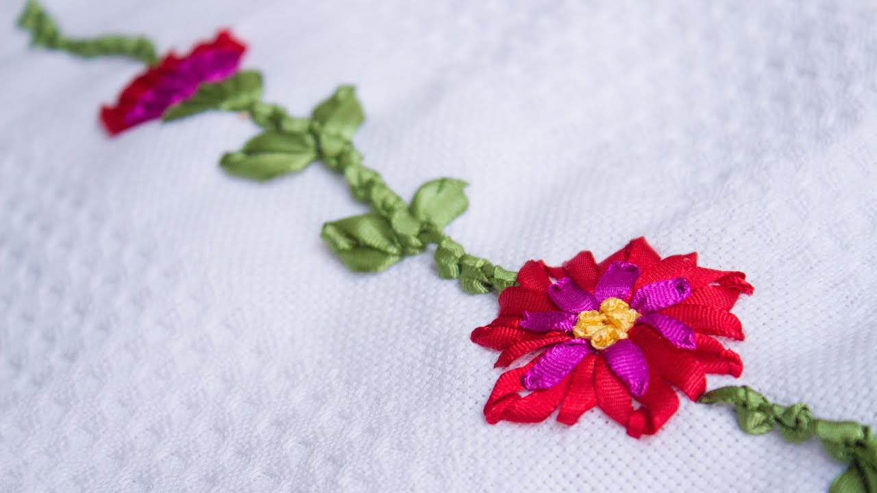 Bordado a mano: Primer taller FAHILOS-con Luzkita: Toalla decorada con cintas/Hand embroidery