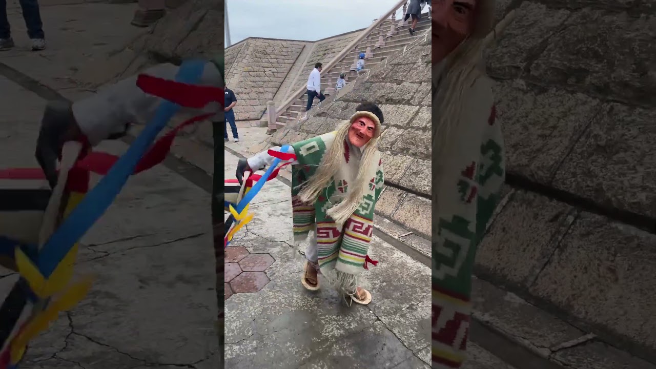 El Baile de los Viejitos en la Isla de Janitzio , Michoac&aacute;n 🇲🇽
