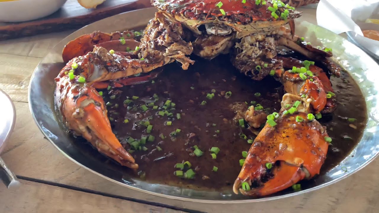 Soneva Jani Maldives | fine dining lunch explanation by Sri Lanka chef Mr Prientha.