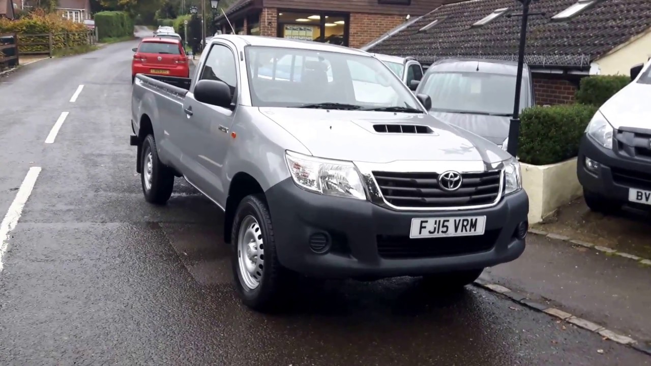 Shere 4x4 - 2015 Toyota Hilux 2.5 D4D Singlecab 4x4 for sale - Walk around