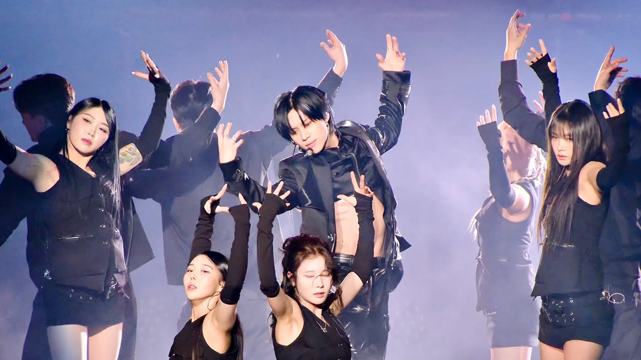 231217 태민 - 일식 (Black Rose) 직캠 | 태민 콘서트 metamorph 