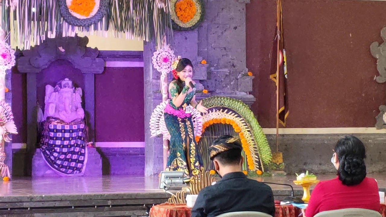 Gek Yoni - Taksu ( juara 1 lomba Pop bali Di SMK 3 Denpasar 2021)