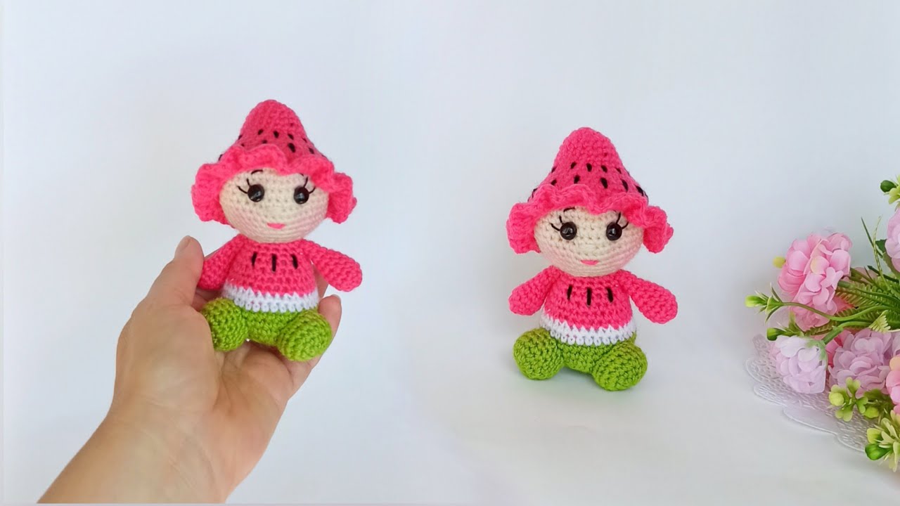 Очень мило🍉Как вязать Маленького АРБУЗНОГО гнома крючком🍉Кукла амигуруми