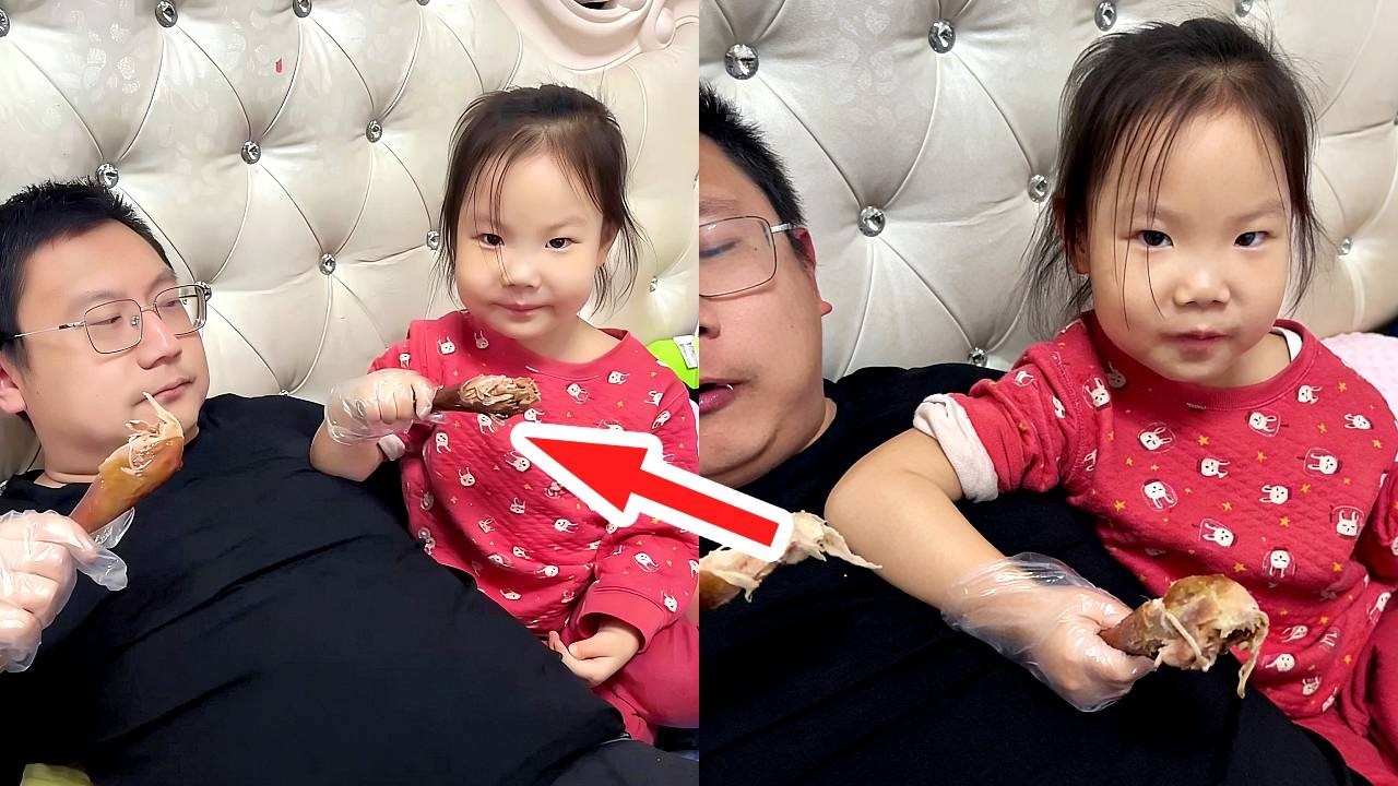 一起吃美味的大雞腿，太開心 #父女日常 #男人帶娃系列 #爹帶娃系列 #baby