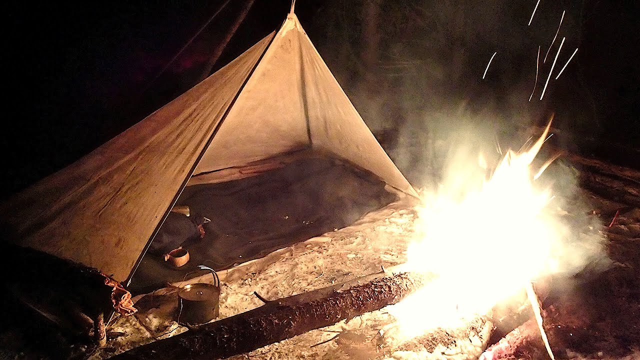 -20⁰ Зимний бушкрафт — брезентовый лагерь с шерстяными одеялами и костер