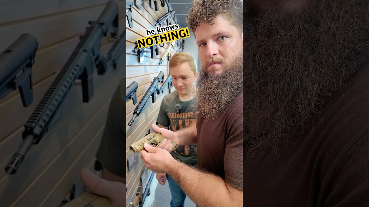 Что-то подозрительное в этом &laquo;парне с оружием&raquo;