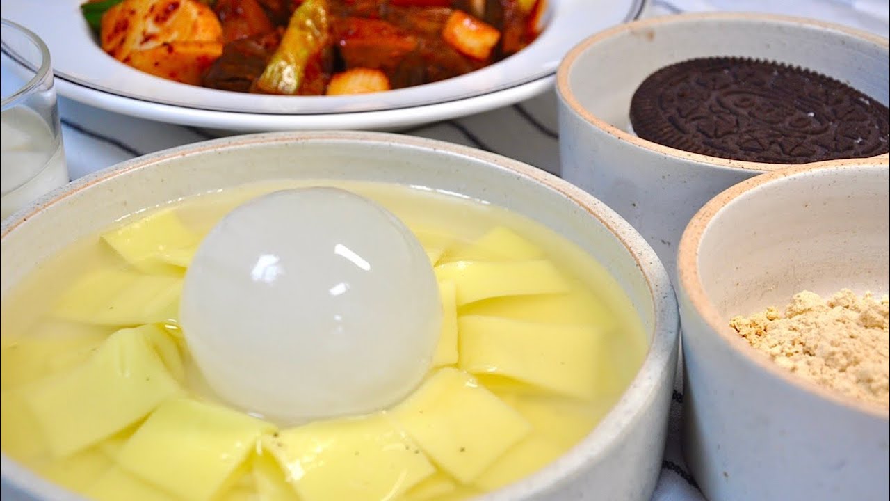 🧊한겨울 한파엔 이냉치냉  쿨떡볶이🧊 (with 매운불족발🔥)