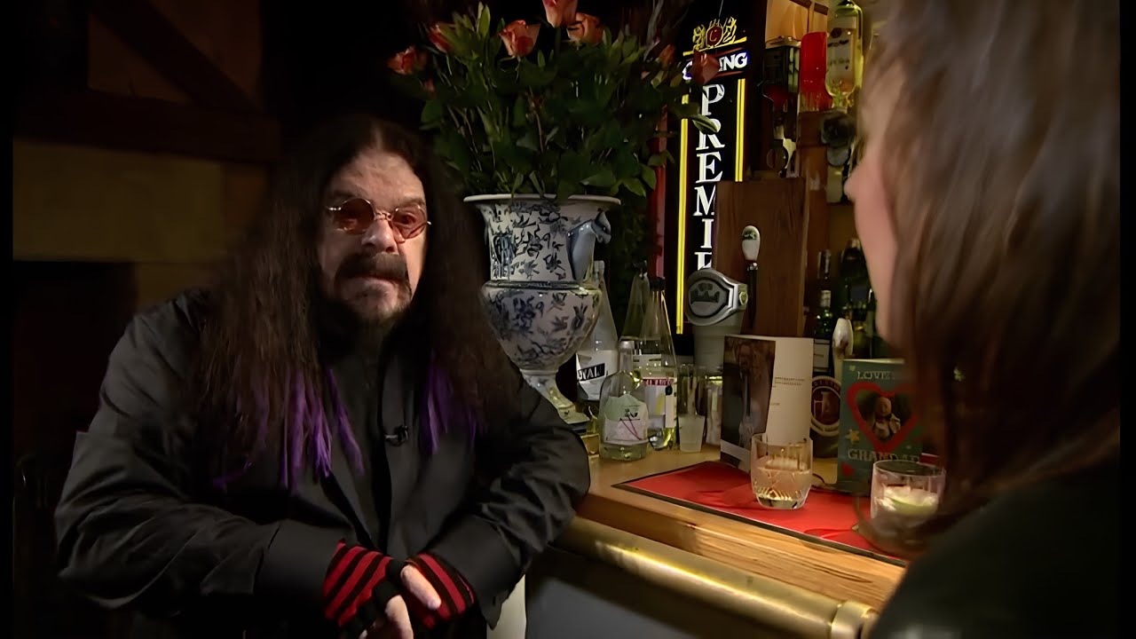 Roy Wood on Singing with the Beach Boys, Living Alone, and That Christmas Song