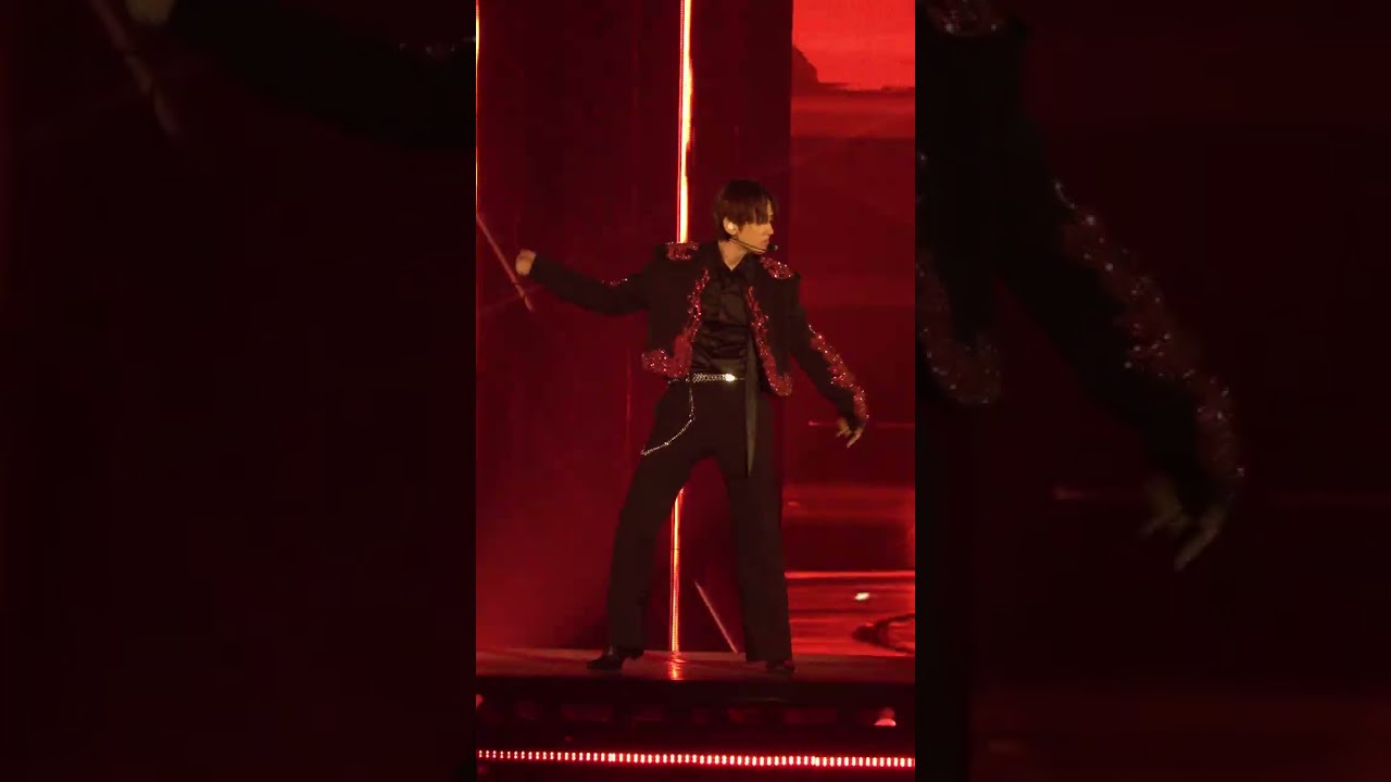 260104 [Reverie dot in Seoul] 백현 (BAEKHYUN) - Ringa Ringa Ring
