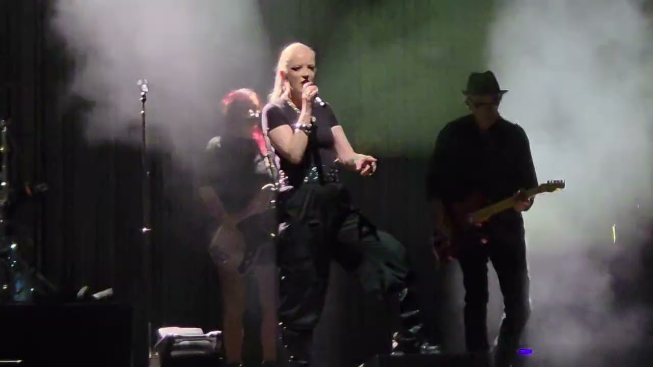 Garbage live St.Petersburg @JannusLiveConcerts 