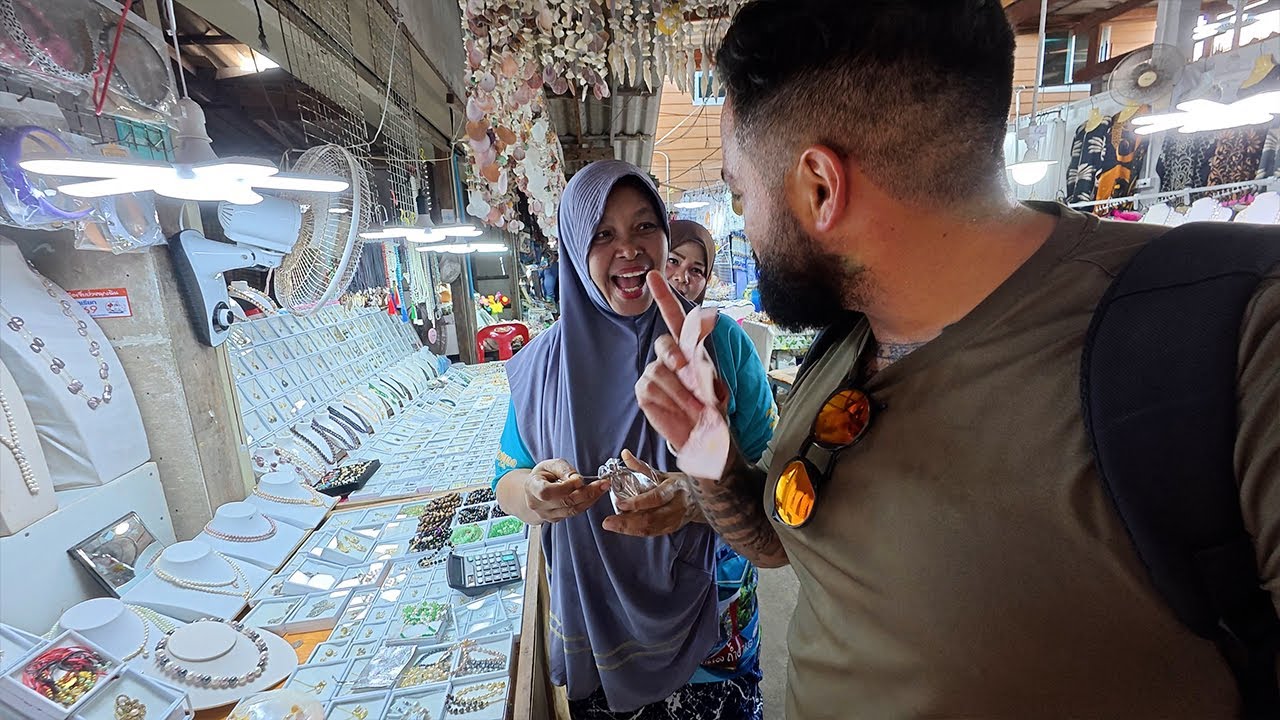 Inside Thailand's Floating Muslim Village 🇹🇭 (Koh Panyee)