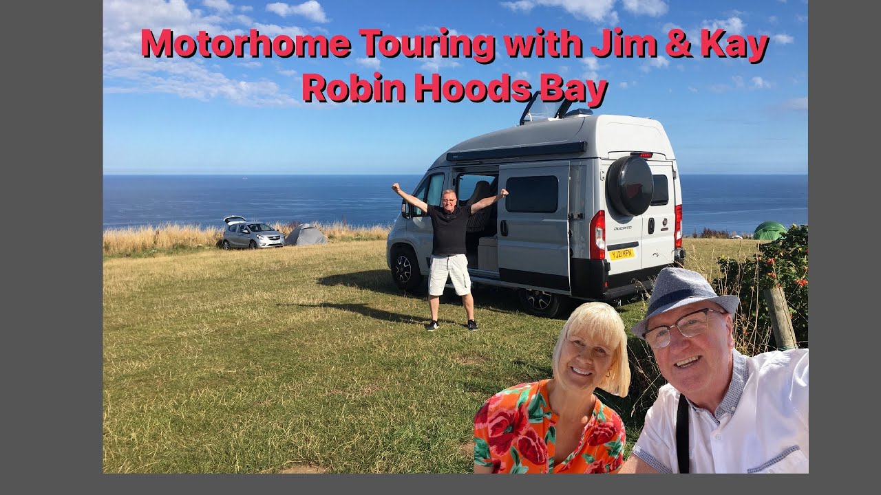 Touring Robin Hoods Bay 2022