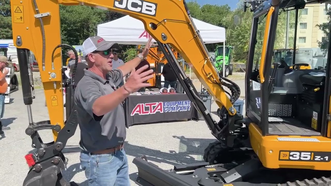 JCB 35Z Mini Excavator Walkaround with Derrick Swimm