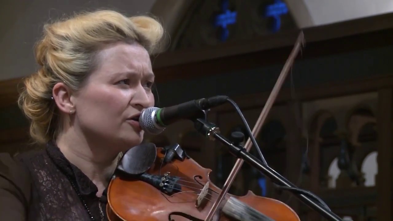 Eliza Carthy & Saul Rose: Cold, Wet and Rainy Night; The Grand Hornpipe