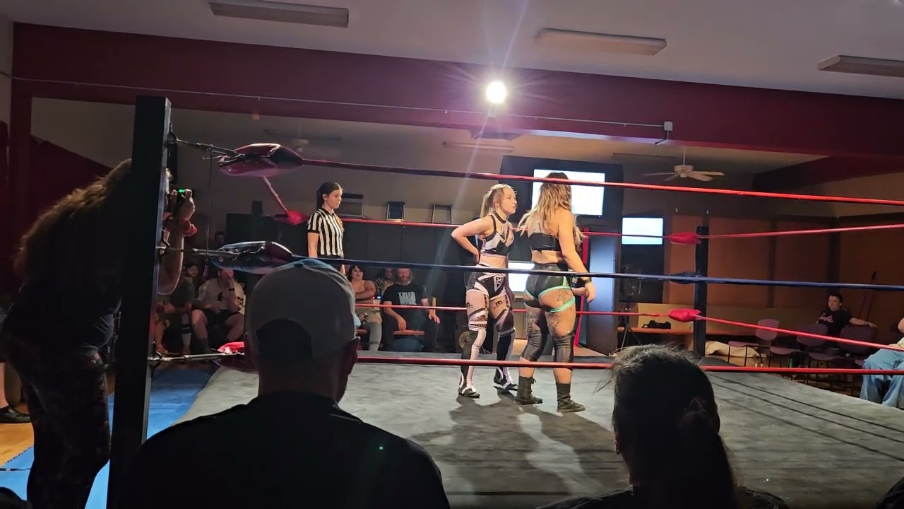 Woman's Wrestling Match Rea Larson vs Rory Sheild