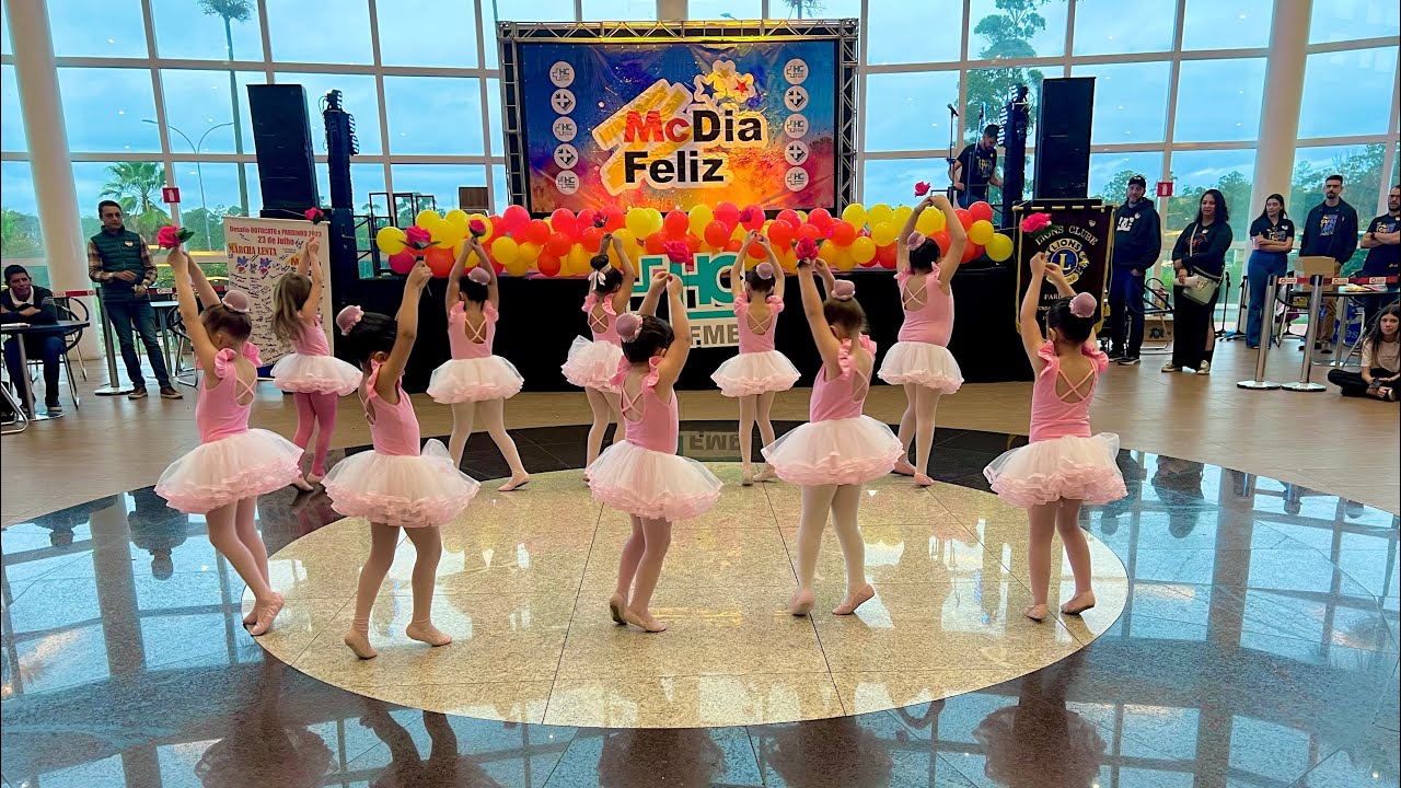 Ballet Infantil Coreografia: Uma florzinha - Flor de Luz #umaflorzinha #bailarinas #balletinfantil