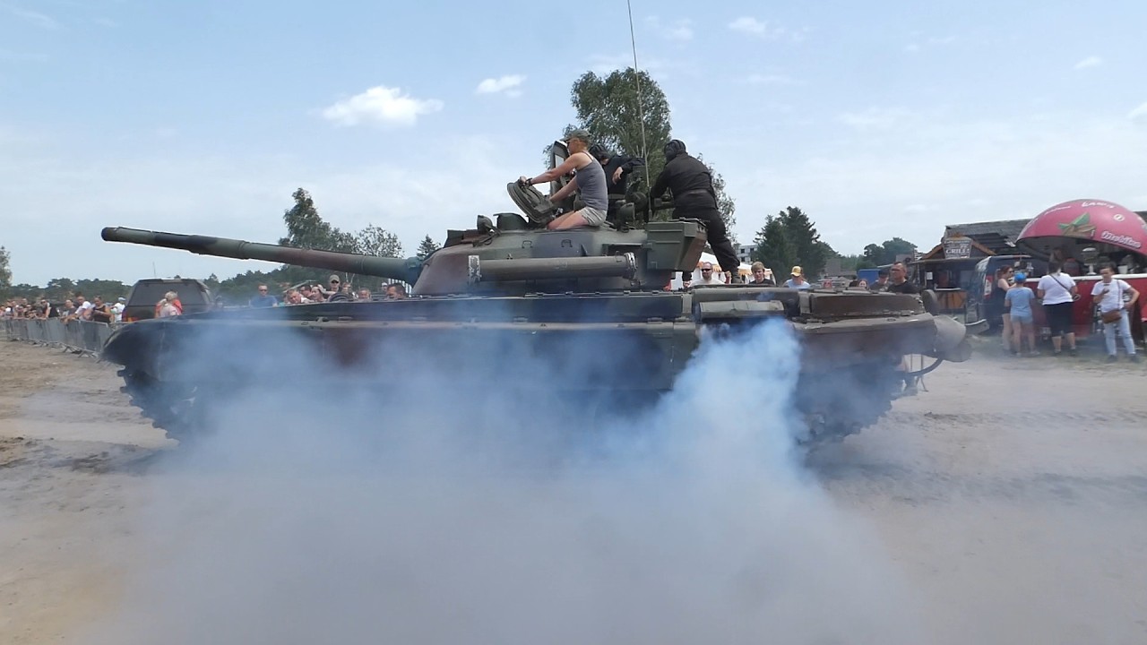 Deep Bass Tank Engine Sound — Smoke Screen