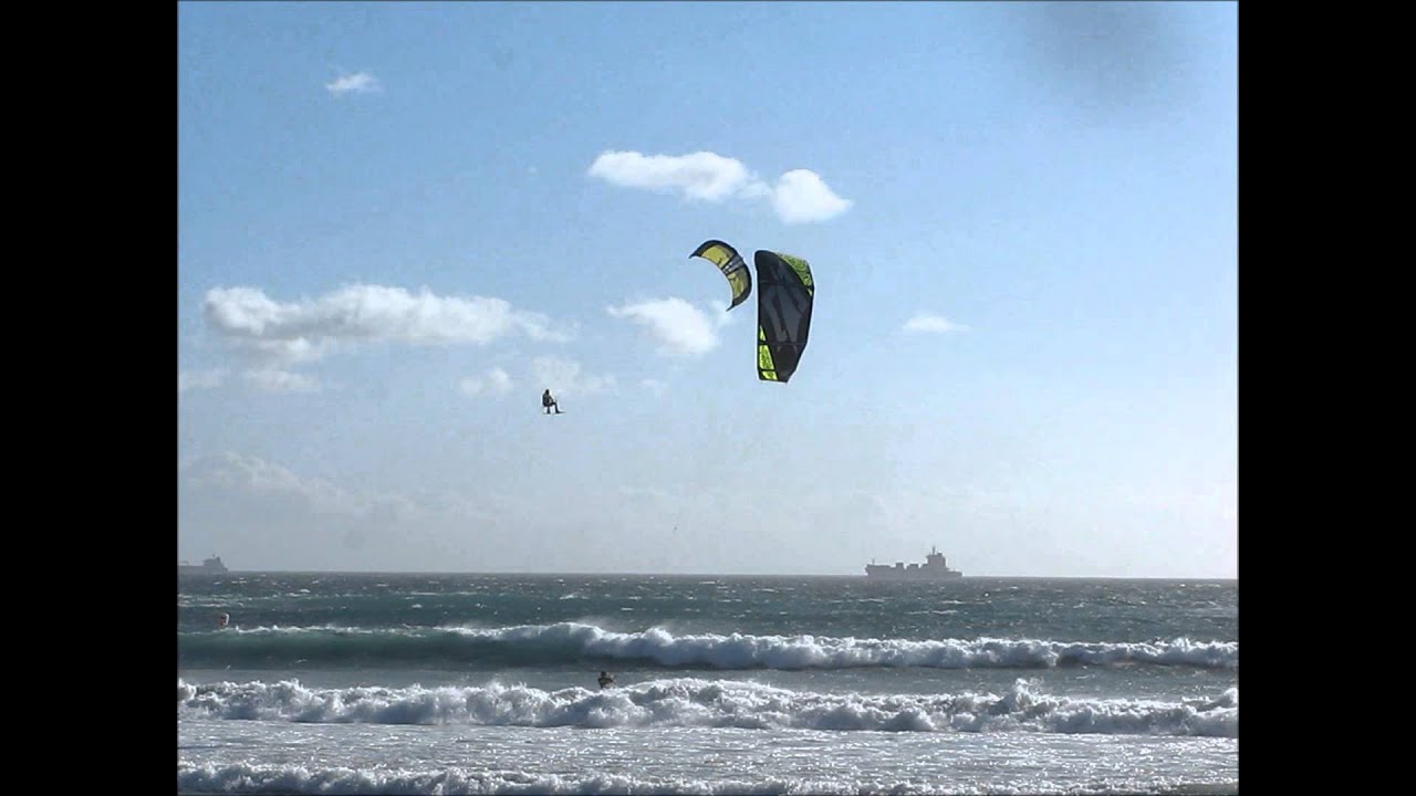 Red Bull King of the Air Kite Surfing Contest, Cape Town 2013 - Highest Kite Surfing Jumps ever
