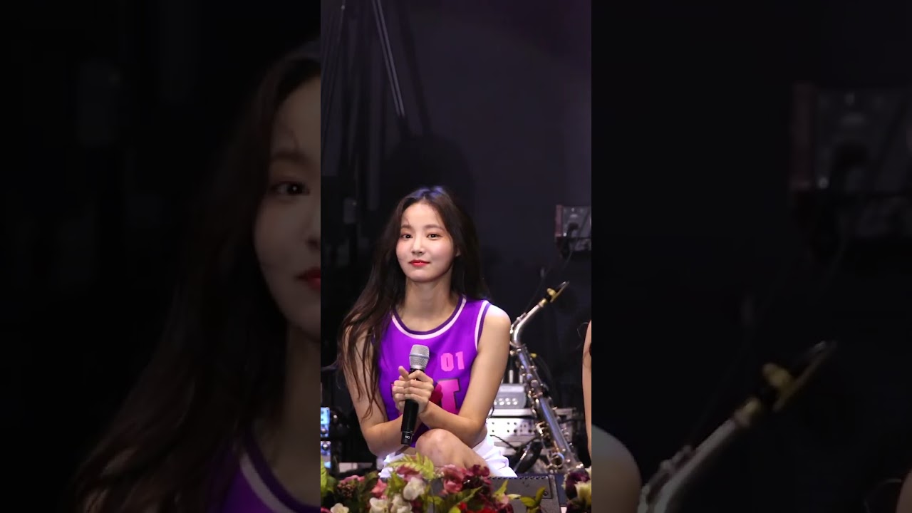 [FANCAM/직캠] 180825 모모랜드 MOMOLAND 연우 YEONWOO - 뿜뿜 BBOOM BBOOM FOCUS by PIERCE