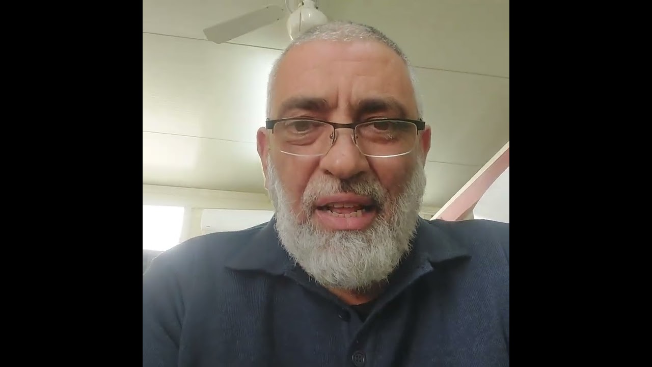 هل لي ان استغفر الله بصيغة:  "الستغفر الله العظيم واتوب اليه" ام فقط ب "استغفر الله "