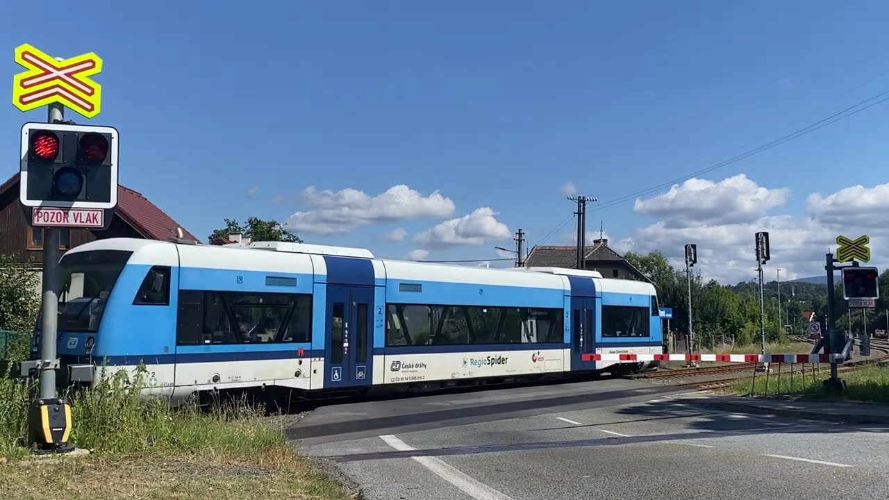 Železniční přejezd Frýdlant v Čechách #1