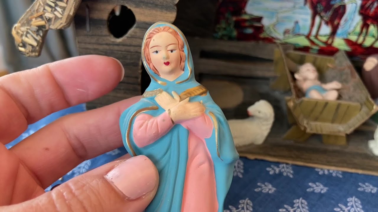 Yard Sale and Rummage Thrift Haul 
Part 2 Vintage Christmas