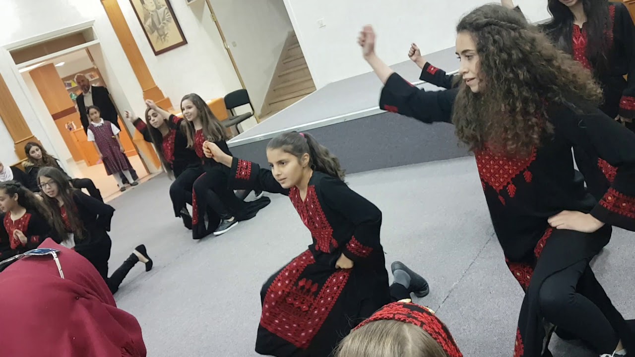 دبكة براعم المركز النسوي الثوري - سلوان - عهد الله ما نرحل
