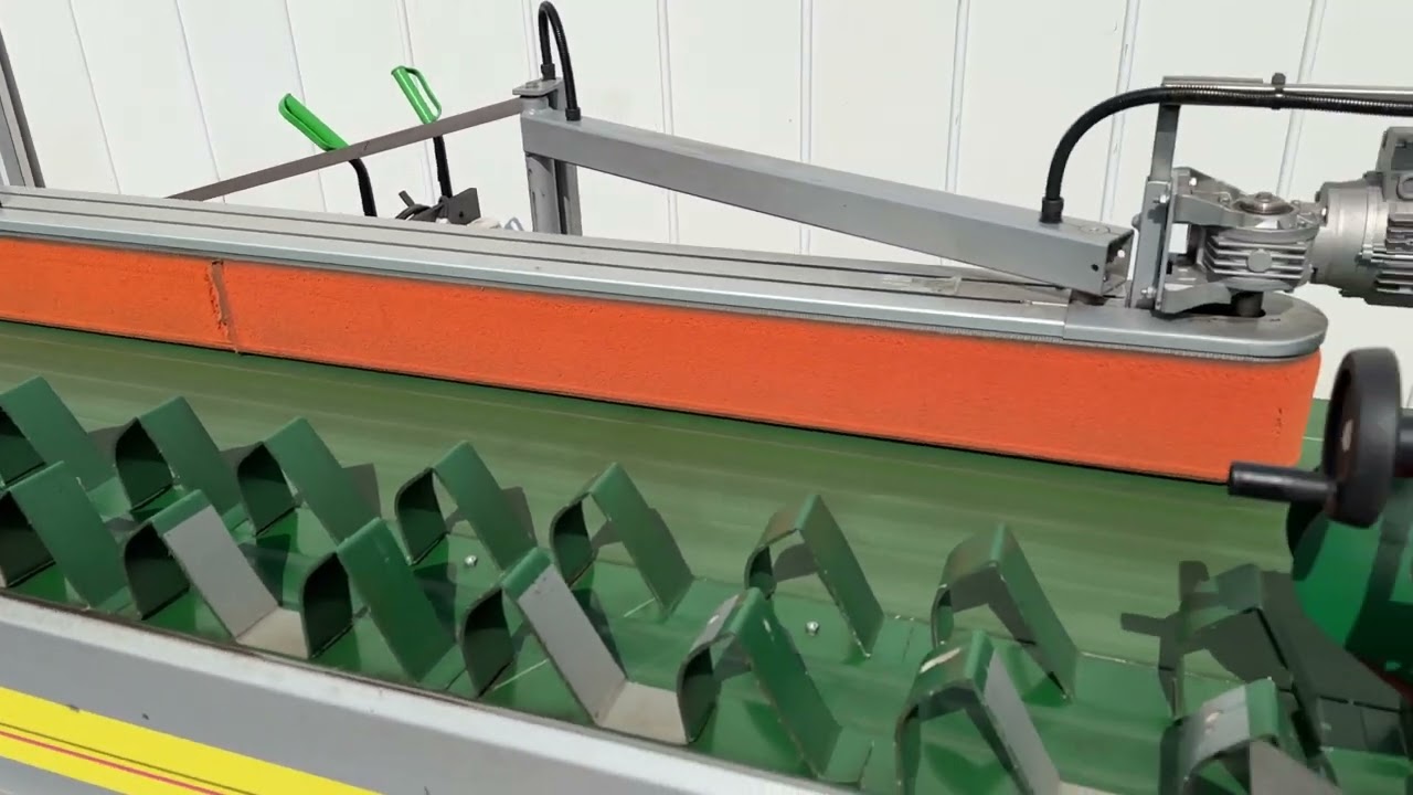 Bercomex Flower bunching machine