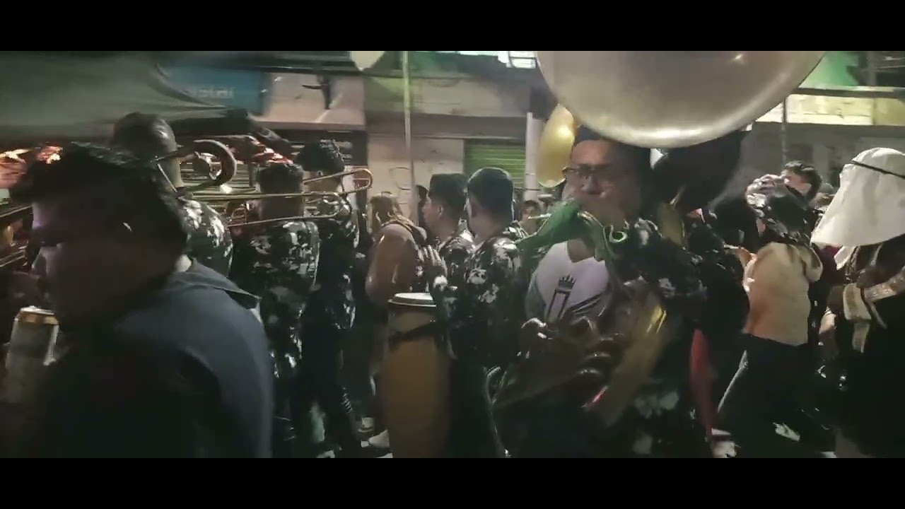 Segundo día del carnaval de los reyes la Paz Estado de México 27 de febrero del 2026 noche 