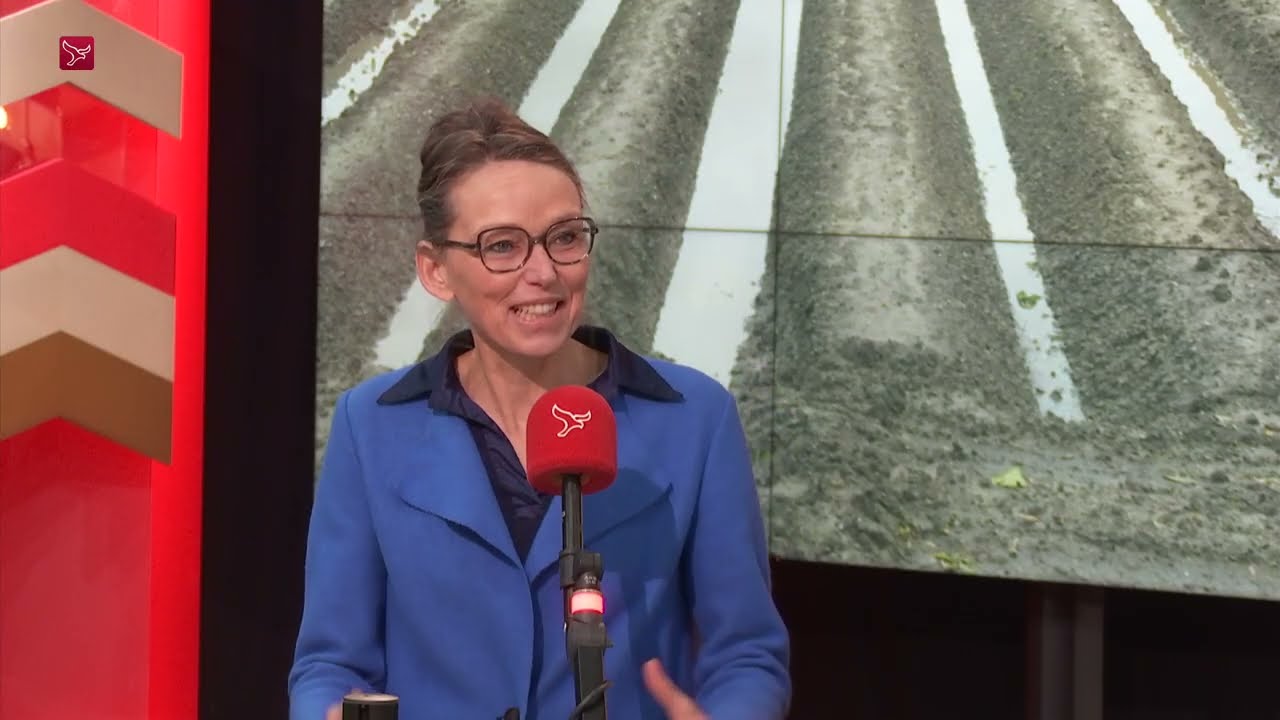 Dijkgraaf: ''Bouwen in Almere Pampus is een uitdaging''