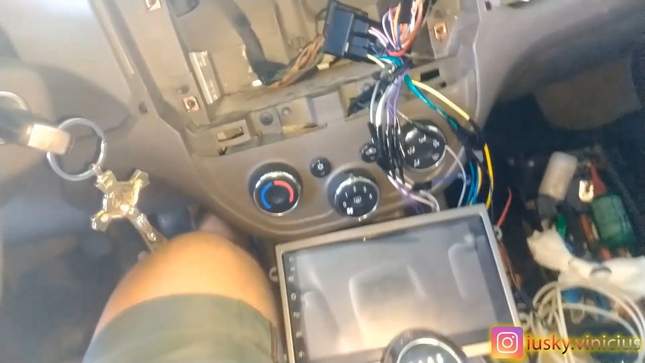 Instalando Central multimídia chinesa ANDROID 2 DIN no GM Cobalt LTZ passo a passo detalhado Parte 2