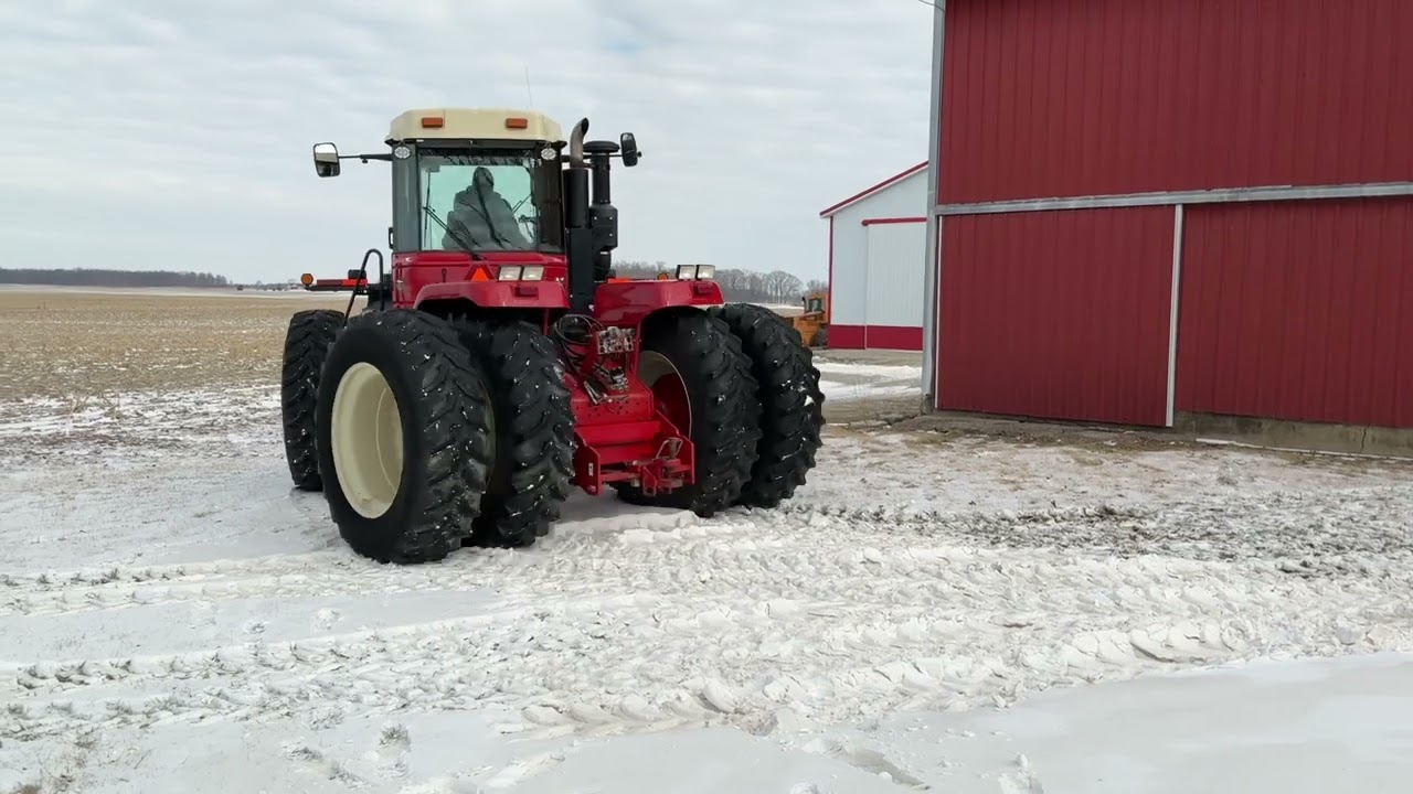 2013 Versatile 2375 4WD tractor