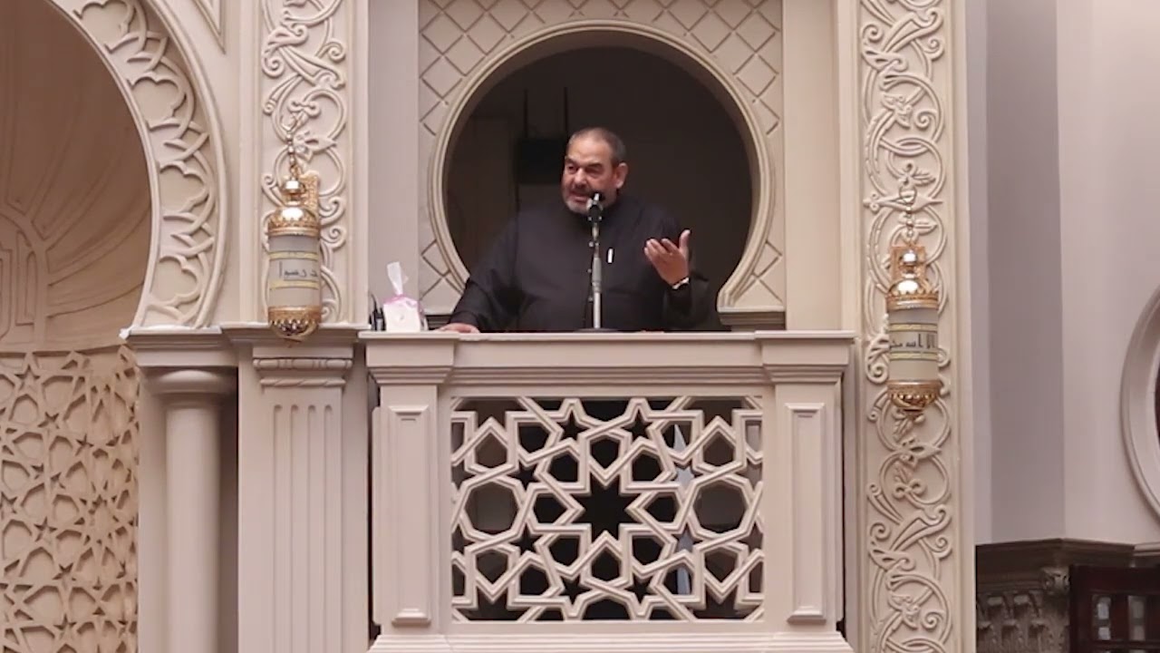 ميزانُ الإنسانِ عندَ اللهِ