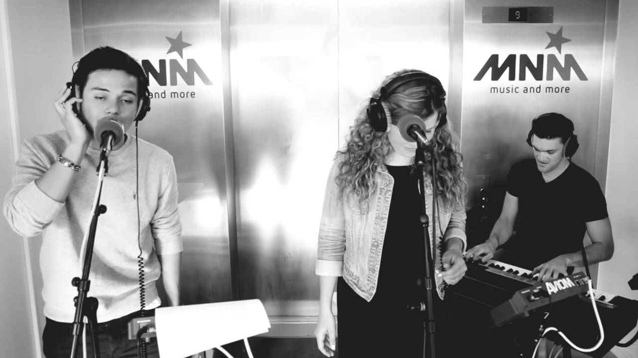 MNM: Gio zingt 'What's The Pressure' voor Laura Tesoro
