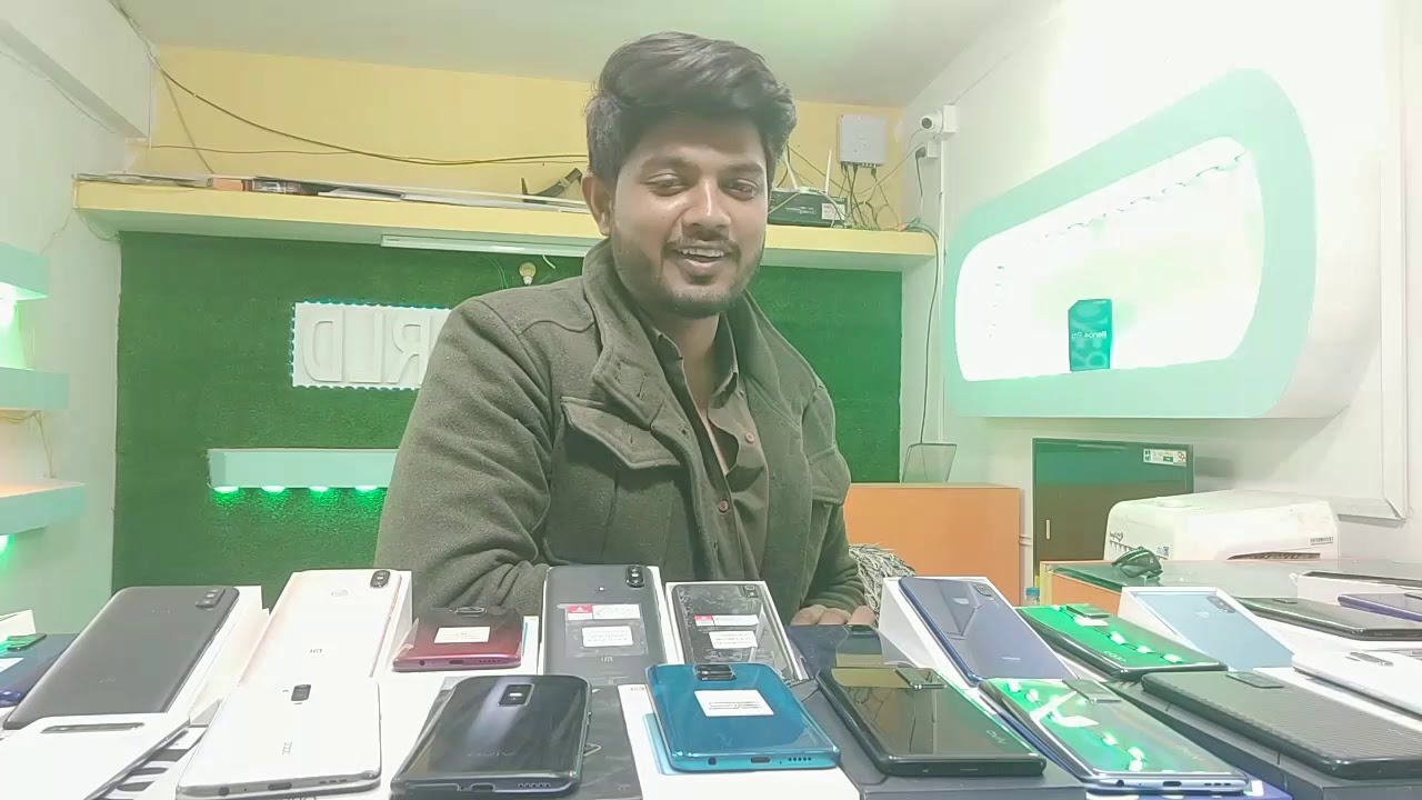 mobile world discount 365 day  2500 rs to 125000rs phone available malegaon 423203