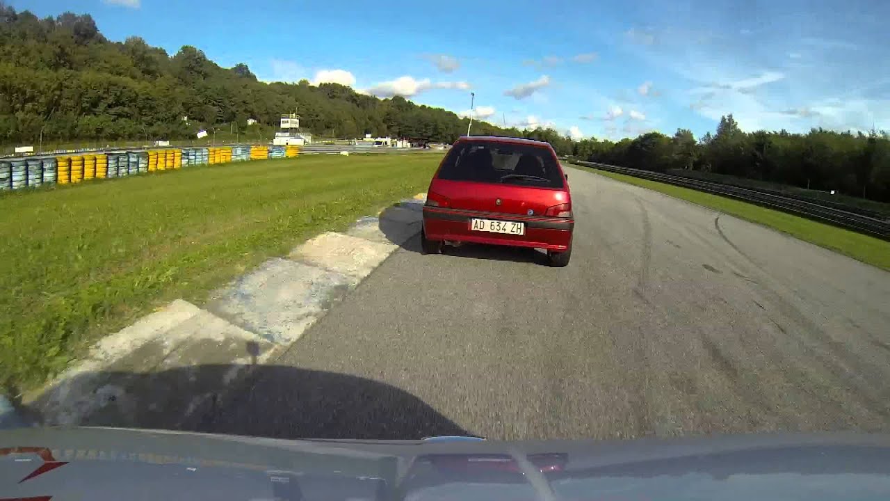 Abarth 500 vs Peugeot 106 XSI - Lombardore
