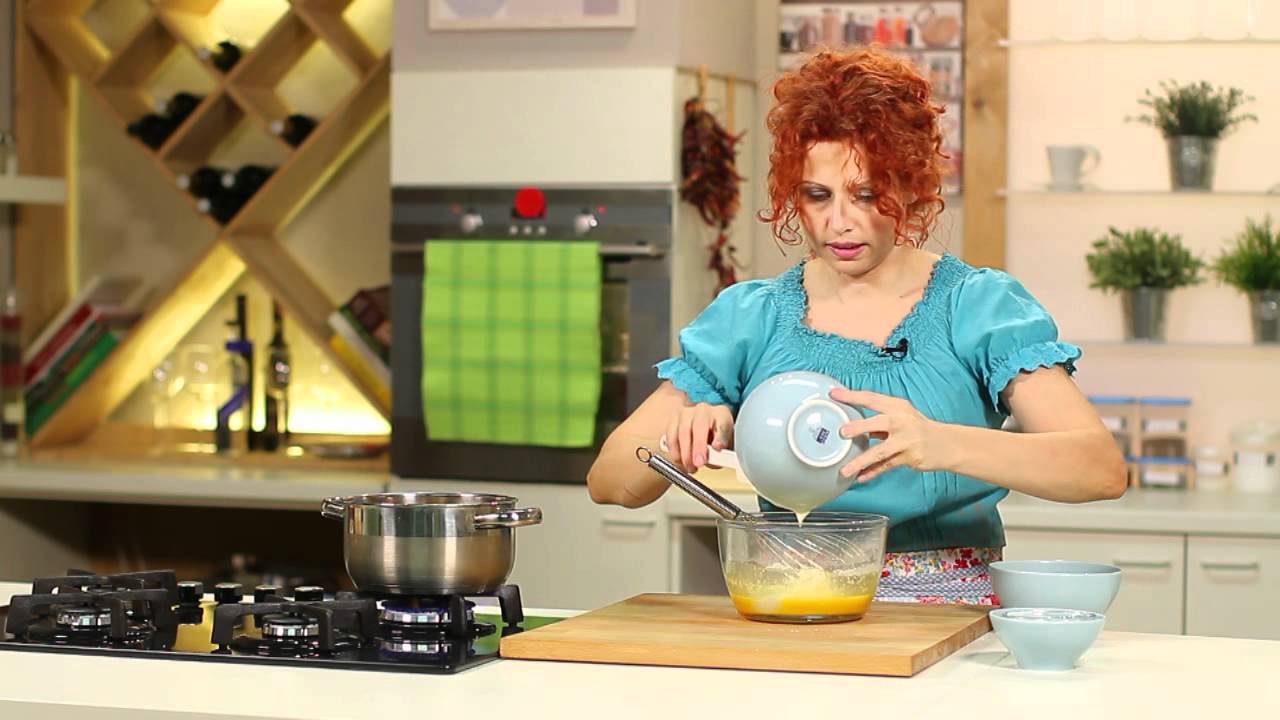Kuhari : Žakline Troskot - Sočni kolač s marelicama