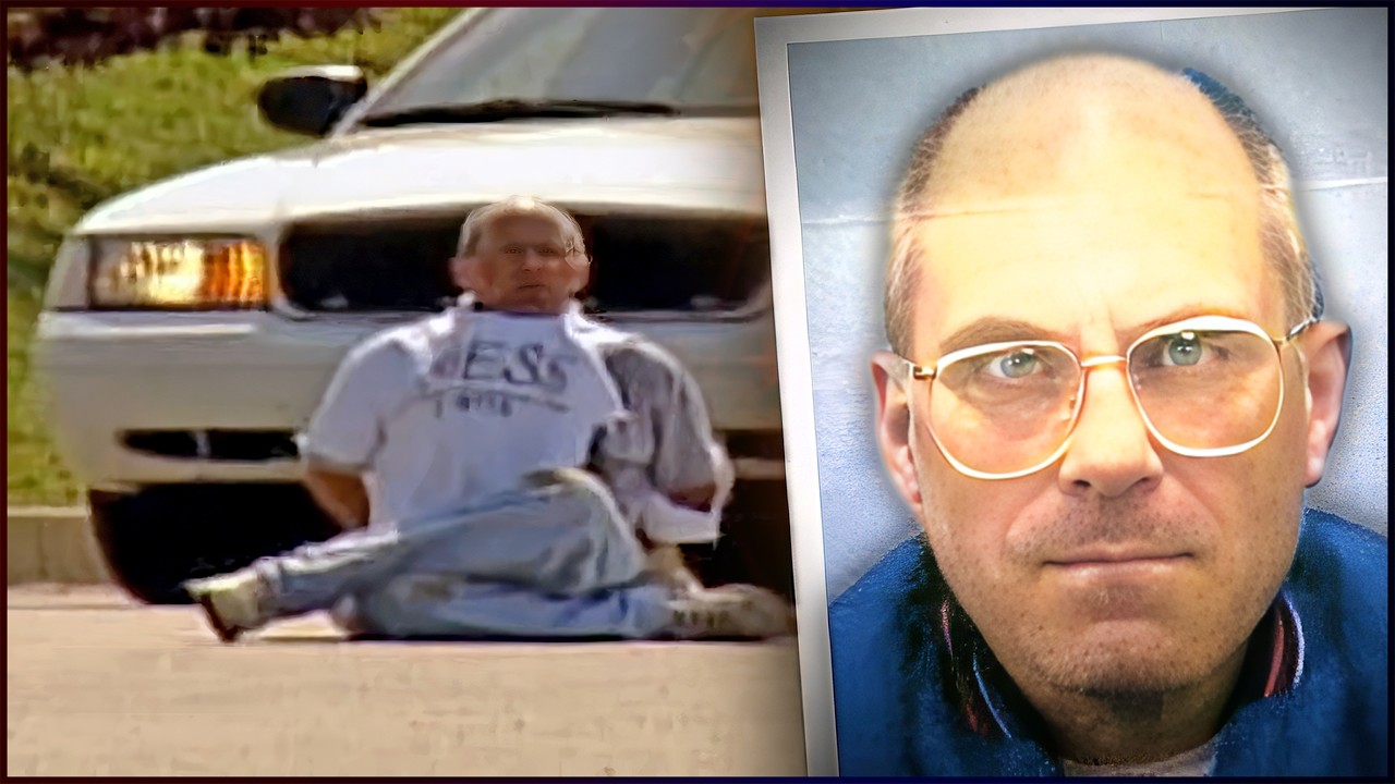 This Bank Robber Had a Bomb Locked to His Neck!