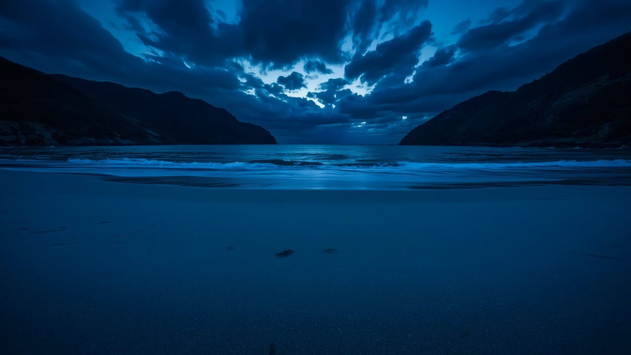 Dark Screen Ocean Waves 🌙 Deep Sleeping Sounds | Gentle Rolling Waves All Night