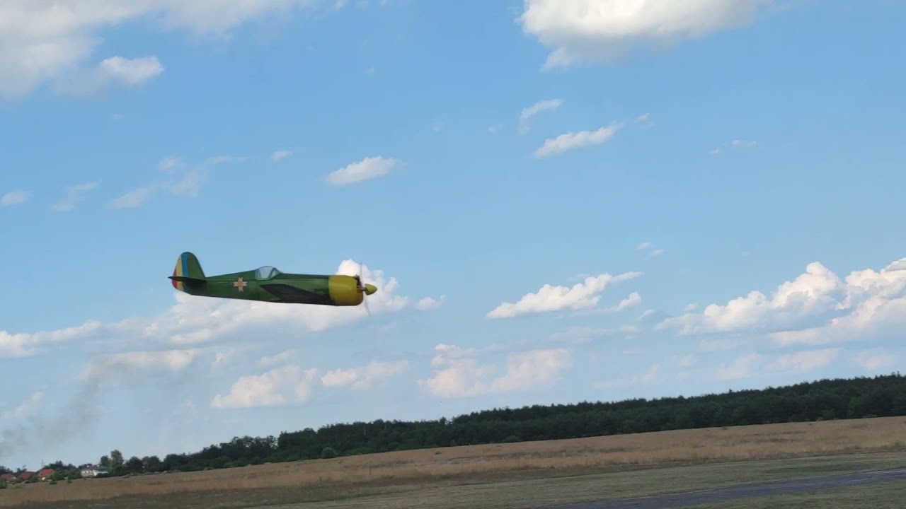 IAR 80 flybys