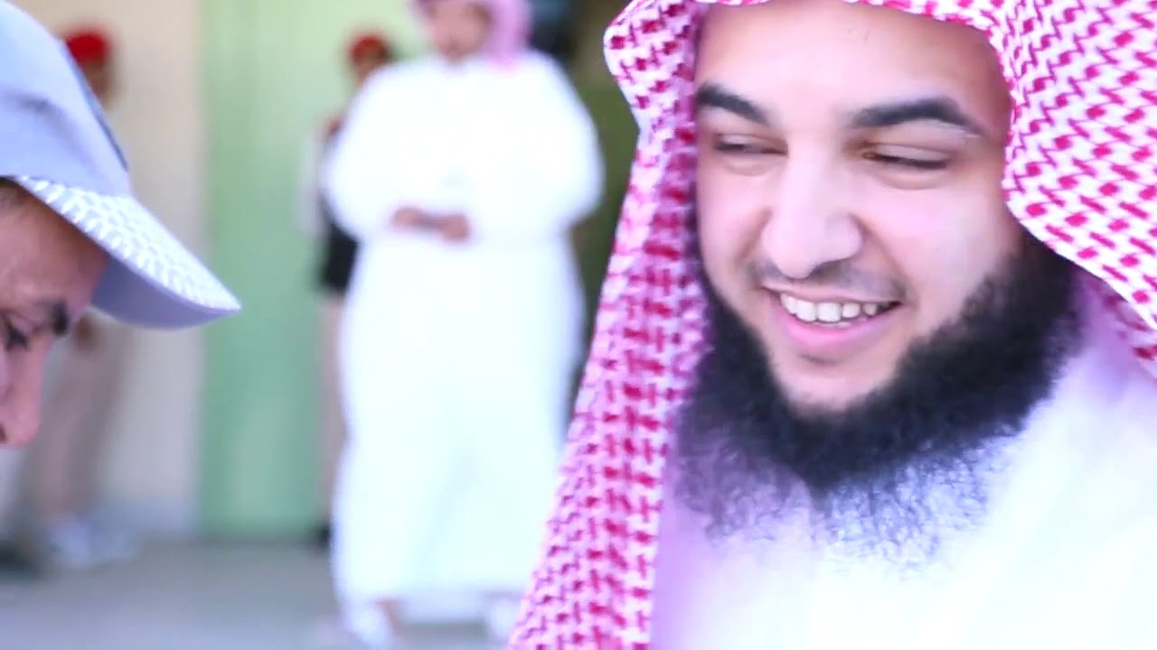 مدرسة عكاظ الثانوية